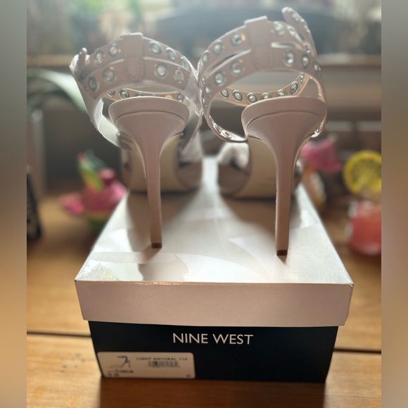 🌟NIB🌟 Nine West Timia Ankle Strap Heels in Light Natural. Size 9 - Picture 7 of 7